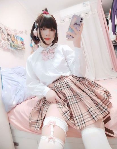 美女网站黄99_BD免费观看