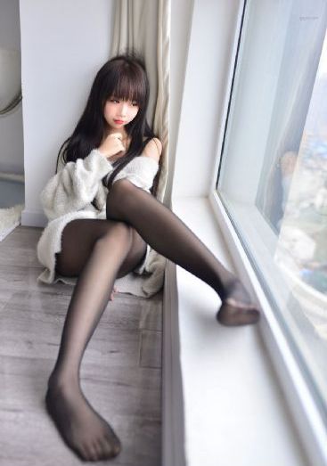 蜜臀久久久久久999草草张警官_粤语中字在线观看