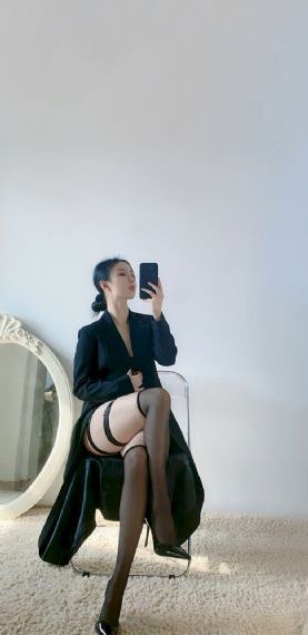 裸体歌舞表演一区二区_HD完整在线观看