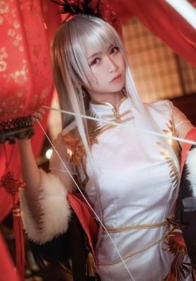 男人脱女人衣服摸下身视频_蓝光免费播放